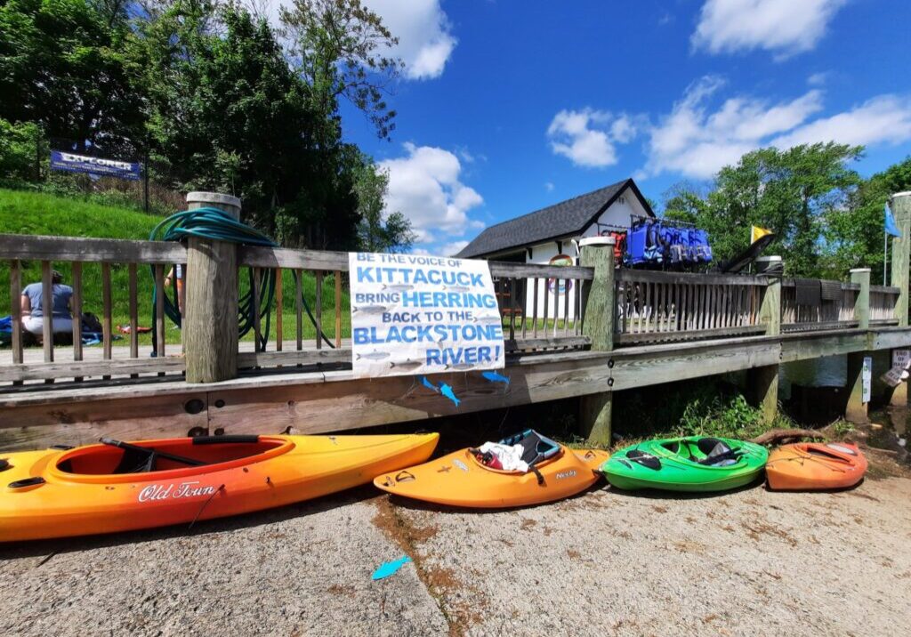 BRWCFOB_FishPassage_Migration Parade 01